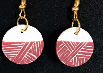 Boucles d'oreilles rondes motifs rouges